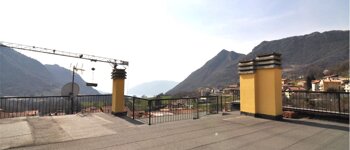 Bilocale con terrazzamenti vista lago - V000447