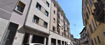 CENTRALISSIMO TRILOCALE RISTRUTTURATO, BISERVIZI - V000470
